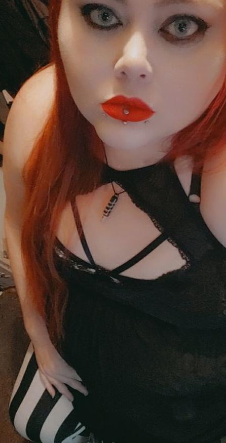 NaughtyKittenn 2